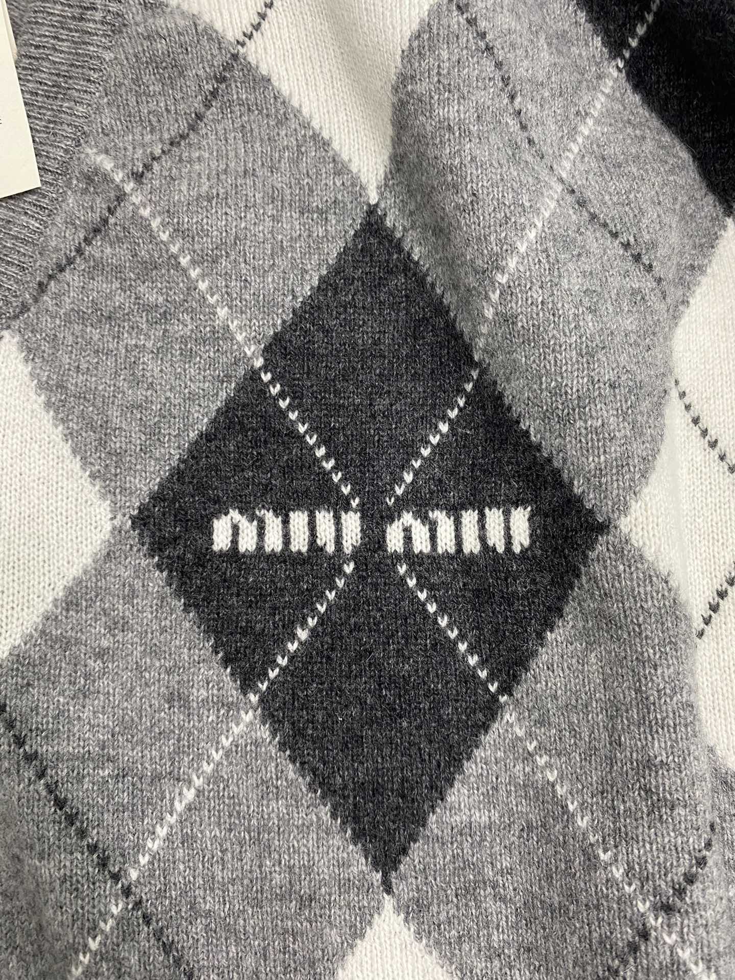 4633e549670573322070fae852e9cff0_1709809380_2051.jpg