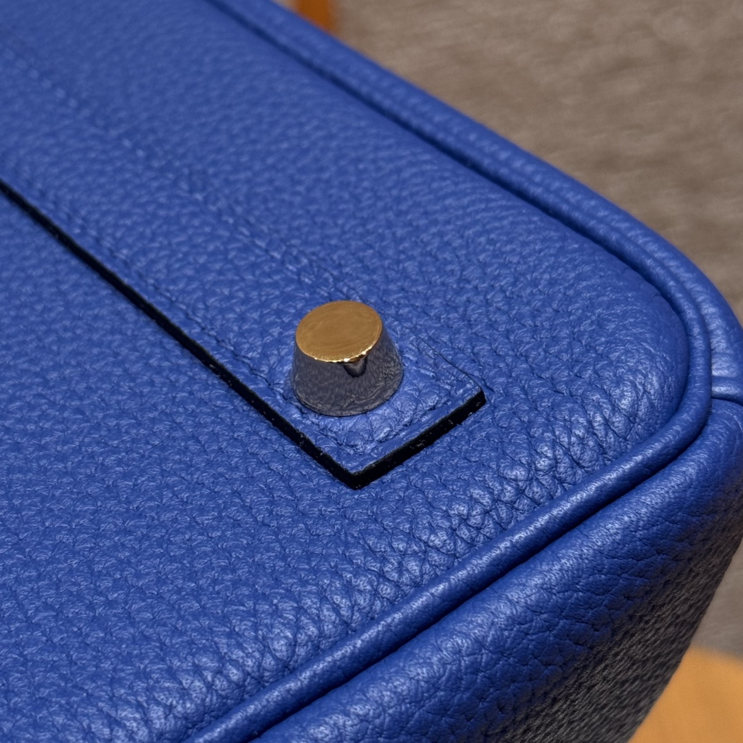 1a8702a49c466c2088f1b707a304816c_1772507592_6672.jpg