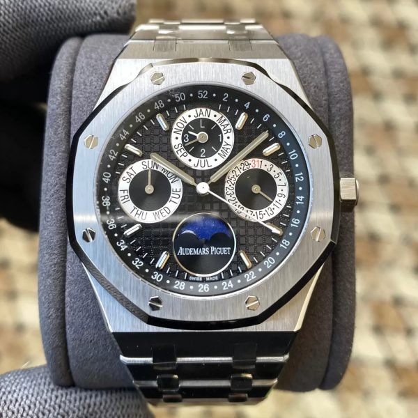 APS공장 오데마피게 로얄오크 퍼페츄얼 캘린더 블랙 다이얼 SS 브레이슬릿 41mm 26574