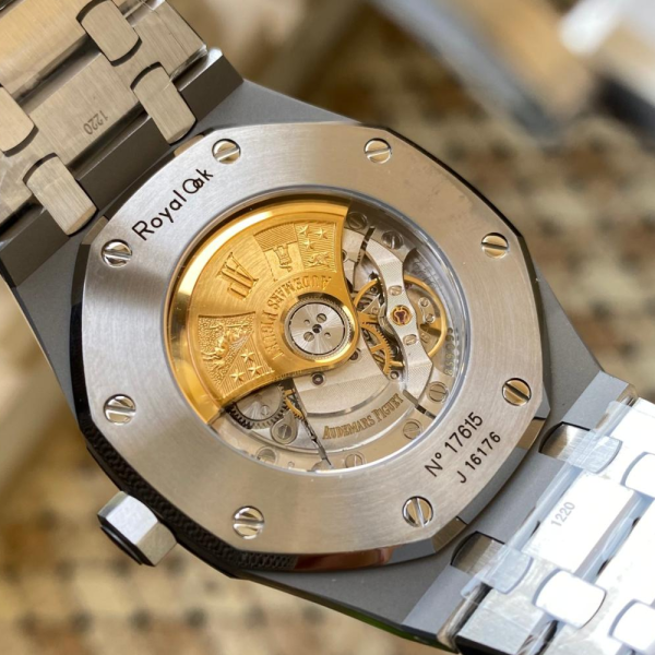 APS공장 오데마피게 로얄오크 화이트 텍스처 다이얼 SS 브레이슬릿 41mm V3 15400ST