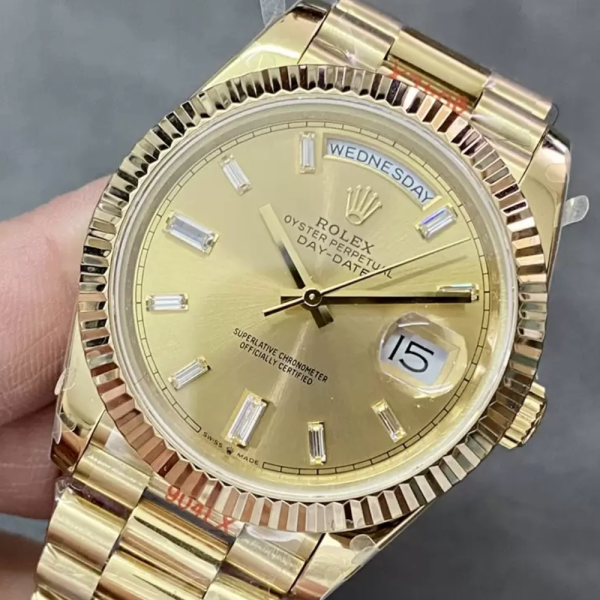 GM공장 롤렉스 데이데이트 샴페인골드 다이얼 바게트다이아 금통 40mm 228238