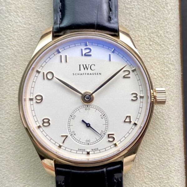 YL공장 IWC 포르투기저 크로노그래프 로즈골드 화이트 다이얼 레더 스트랩 40mm IW358306